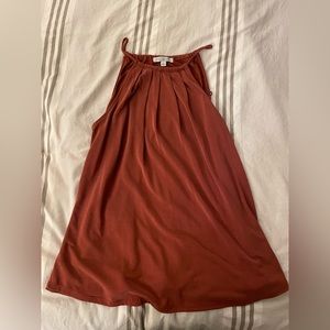 Women’s halter top tank top